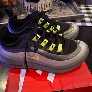 Boys Nike Air Max